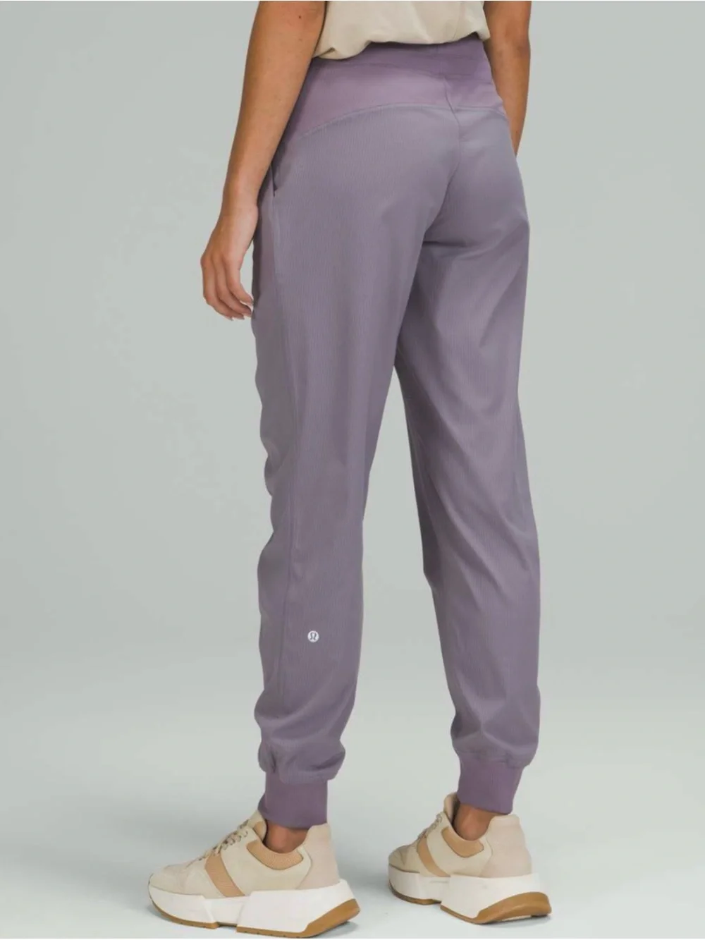 LULULEMON | Dance Studio Mid Rise Jogger in Dusky Lavender, Size 6
